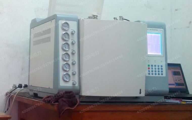 色谱分析仪主机示意图