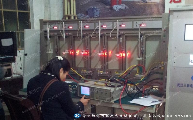 三相电能表检定装置现场试验图